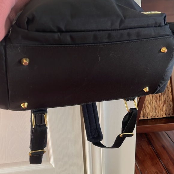 Skip Hop Diaper Bag Backpack: Chelsea Downtown Chic - Picture 5 of 6